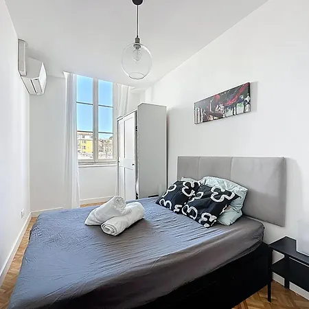 Apartament 3 Air-conditioned With Unobstructed View *
