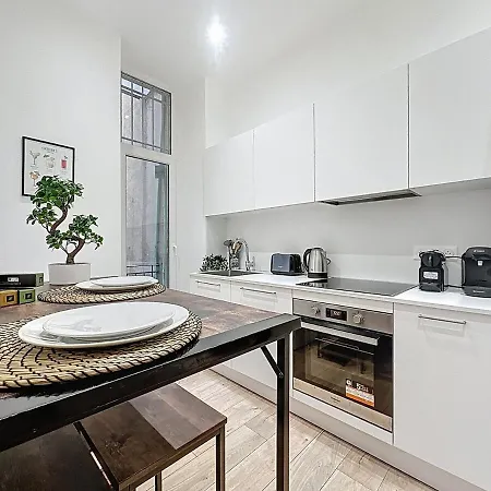 3 Air-conditioned With Unobstructed View Nicea