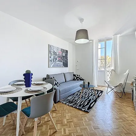Apartament 3 Air-conditioned With Unobstructed View